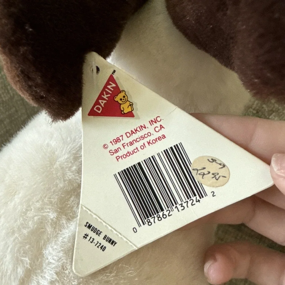 Vintage Dakin 1988‎ Cream and Brown Smudge Bunny Rabbit Plastic Whiskers NWT